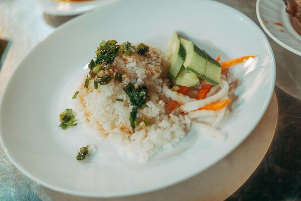 Exploring uk's classic car insurance prerequisites: what sets them apart?